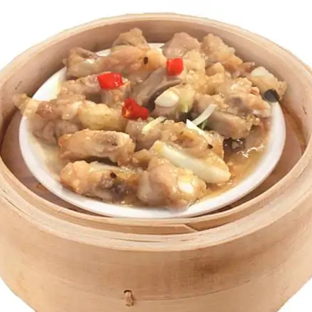 A6. Pork Ribs with Black Bean Sauce <br> 鼓汁排骨