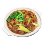 C6. Beef Fillet Cooked in Hot &amp; Spicy Broth <br> 水煮牛肉