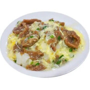 F3. Stir Fried Flat Rice Noodle with Beef &amp; Egg Gravy <br> 滑蛋炒牛河