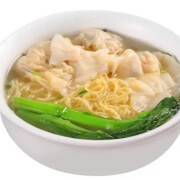 T5. Shrimp &amp; Wonton Noodle Soup <br> 云吞汤面