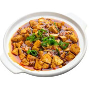 V4 . Stir Fried Tofu in Hot Sauce <br> 麻婆豆腐